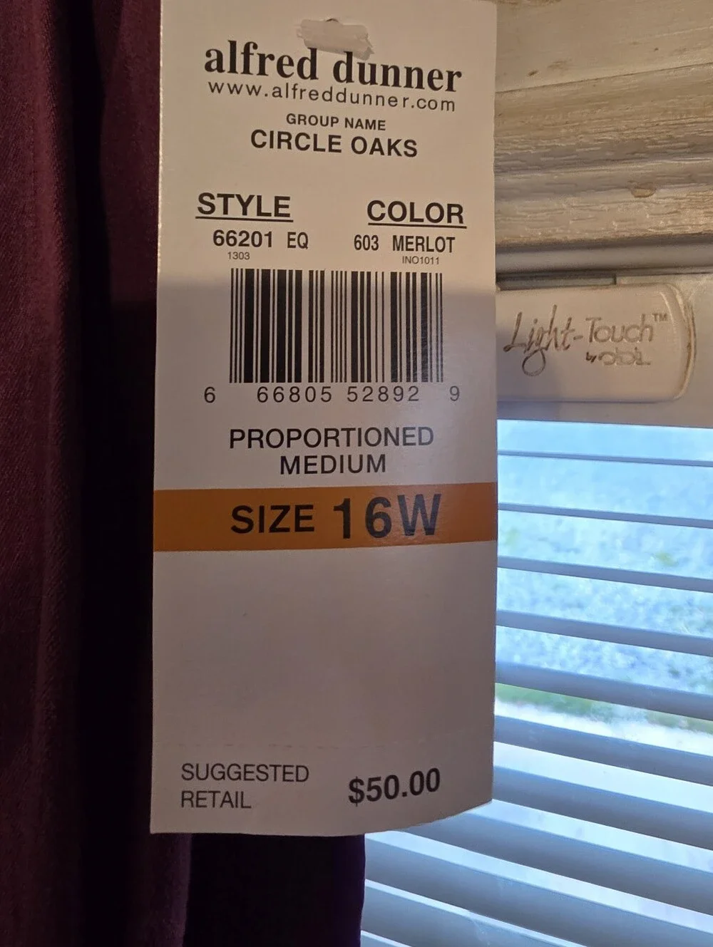 NWT Alfred Dunner Pants Womens 16W Pull On Half Elastic Waist Burgundy